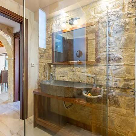 Elena Chania Villa *